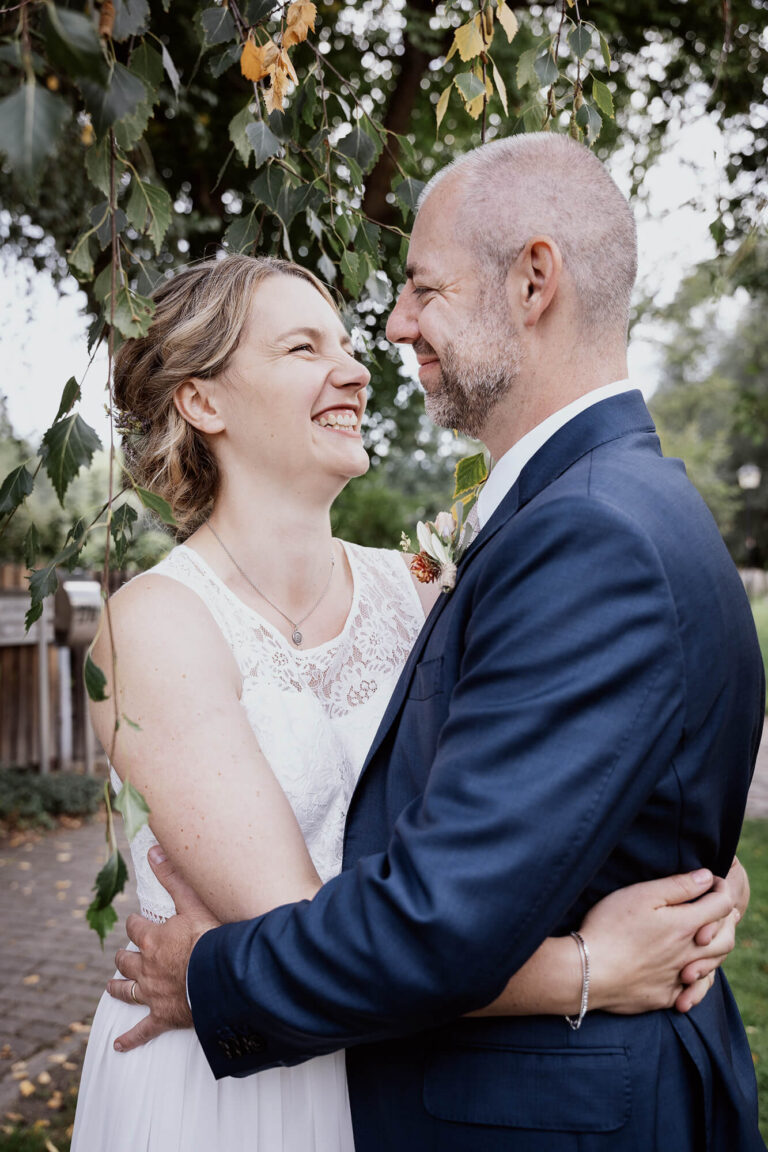 hochzeitsfotograf landhochzeit inbetweenframes 37